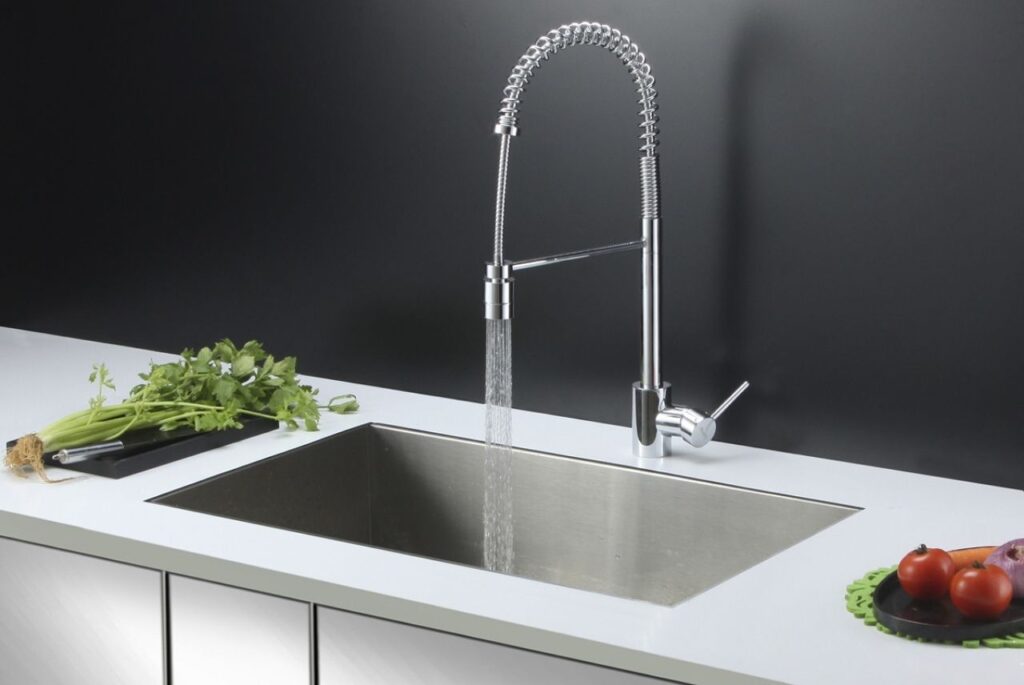 Best Commercial Kitchen Faucet Reviews With Buying Guide